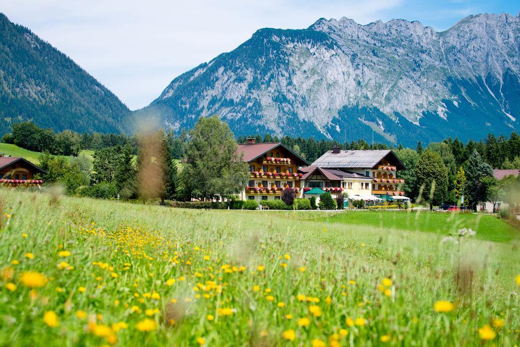 Landhotel Haeuserl Im Wald Grobming Luaran gambar